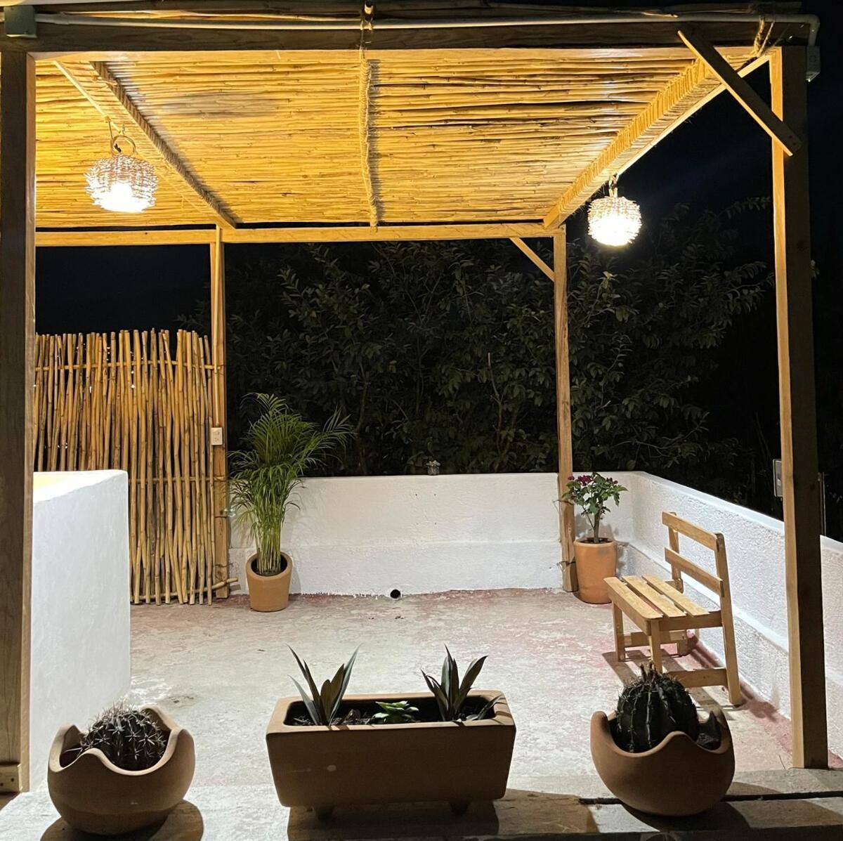 Casa Colibri Oaxaca Con Jacuzzi En Terraza Santa Maria Atzompa Exterior foto