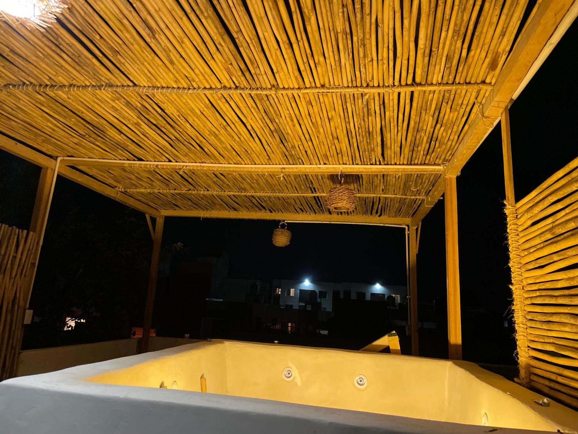 Casa Colibri Oaxaca Con Jacuzzi En Terraza Santa Maria Atzompa Exterior foto